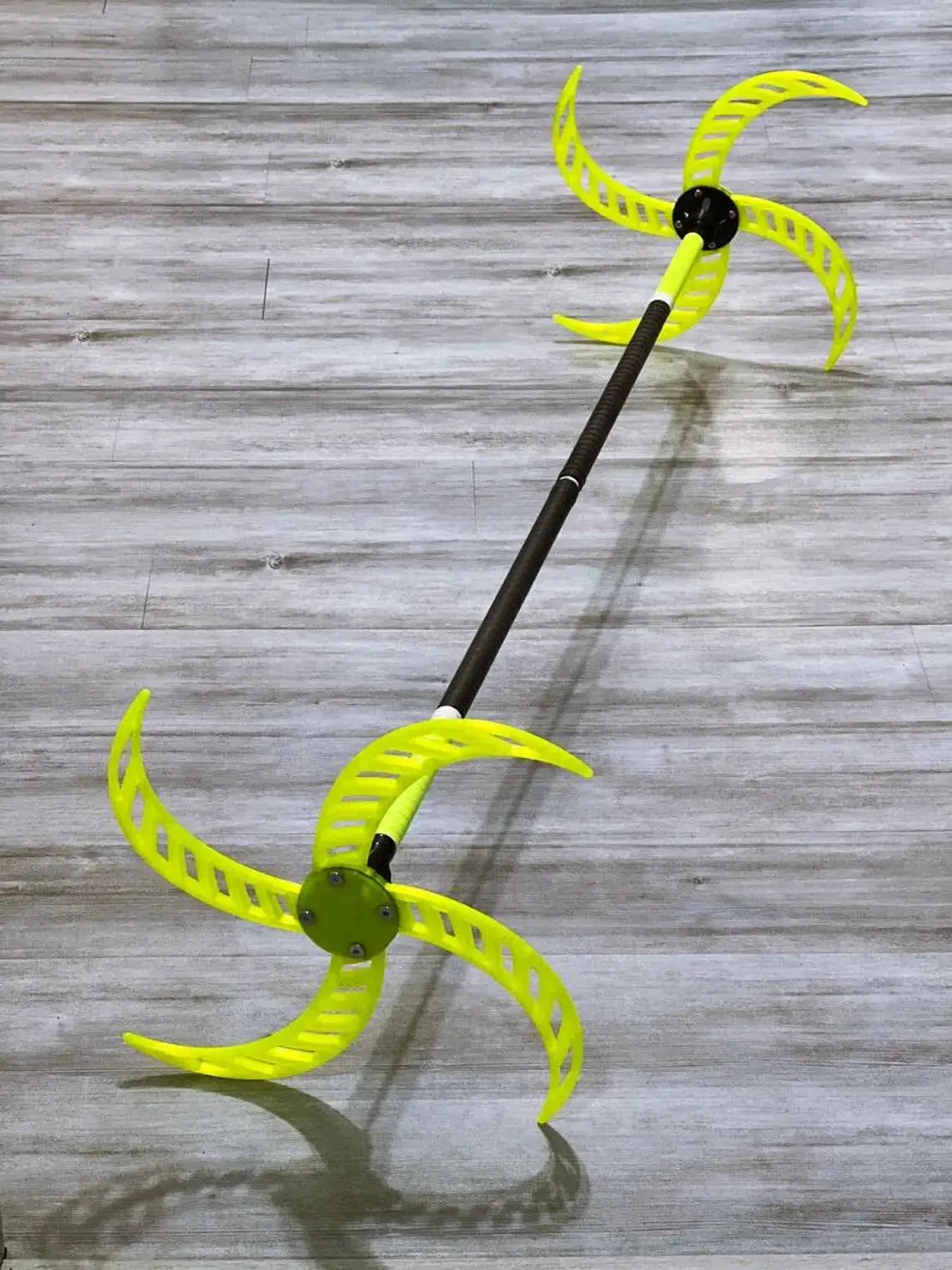 4 Claws Dragon Staff