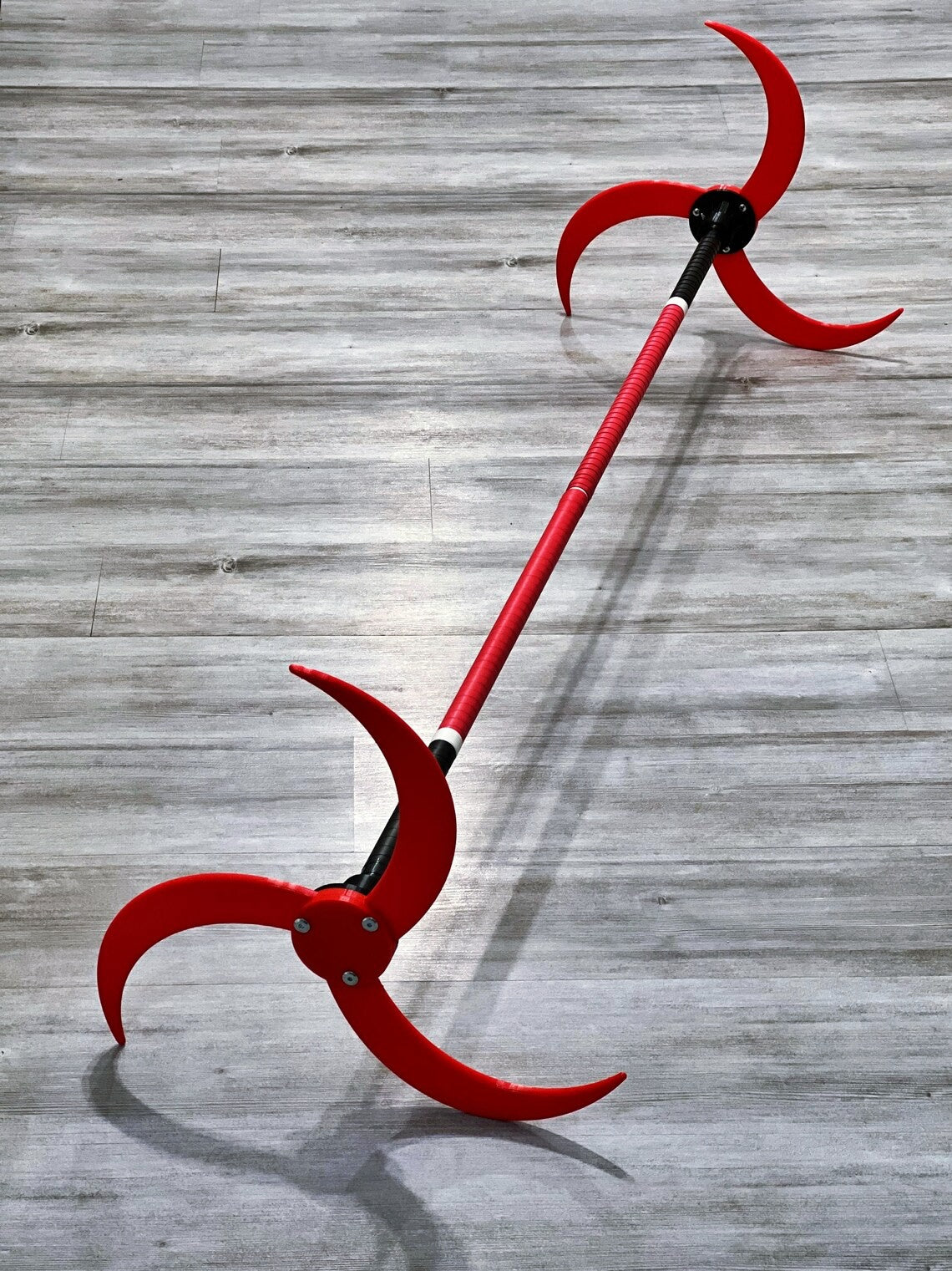 3 Claws Dragon Staff