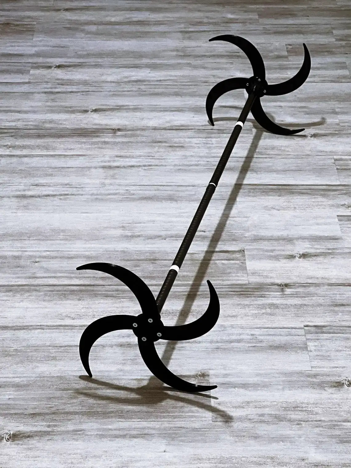 4 Claws Dragon Staff
