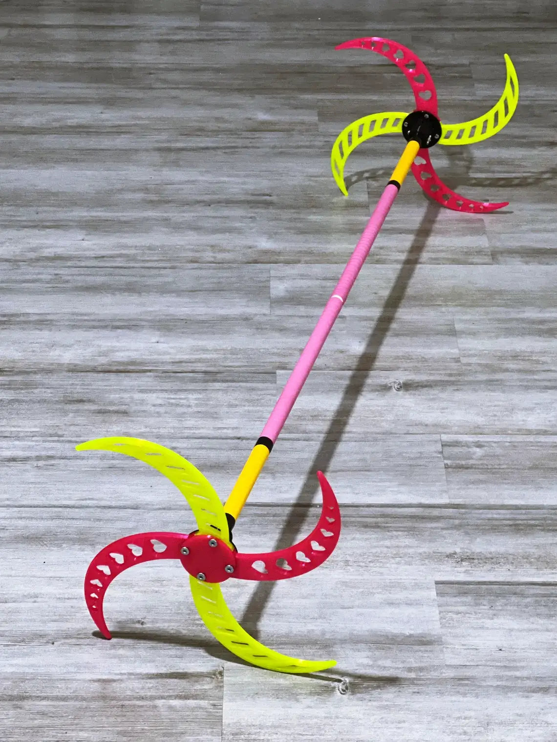 4 Claws Dragon Staff