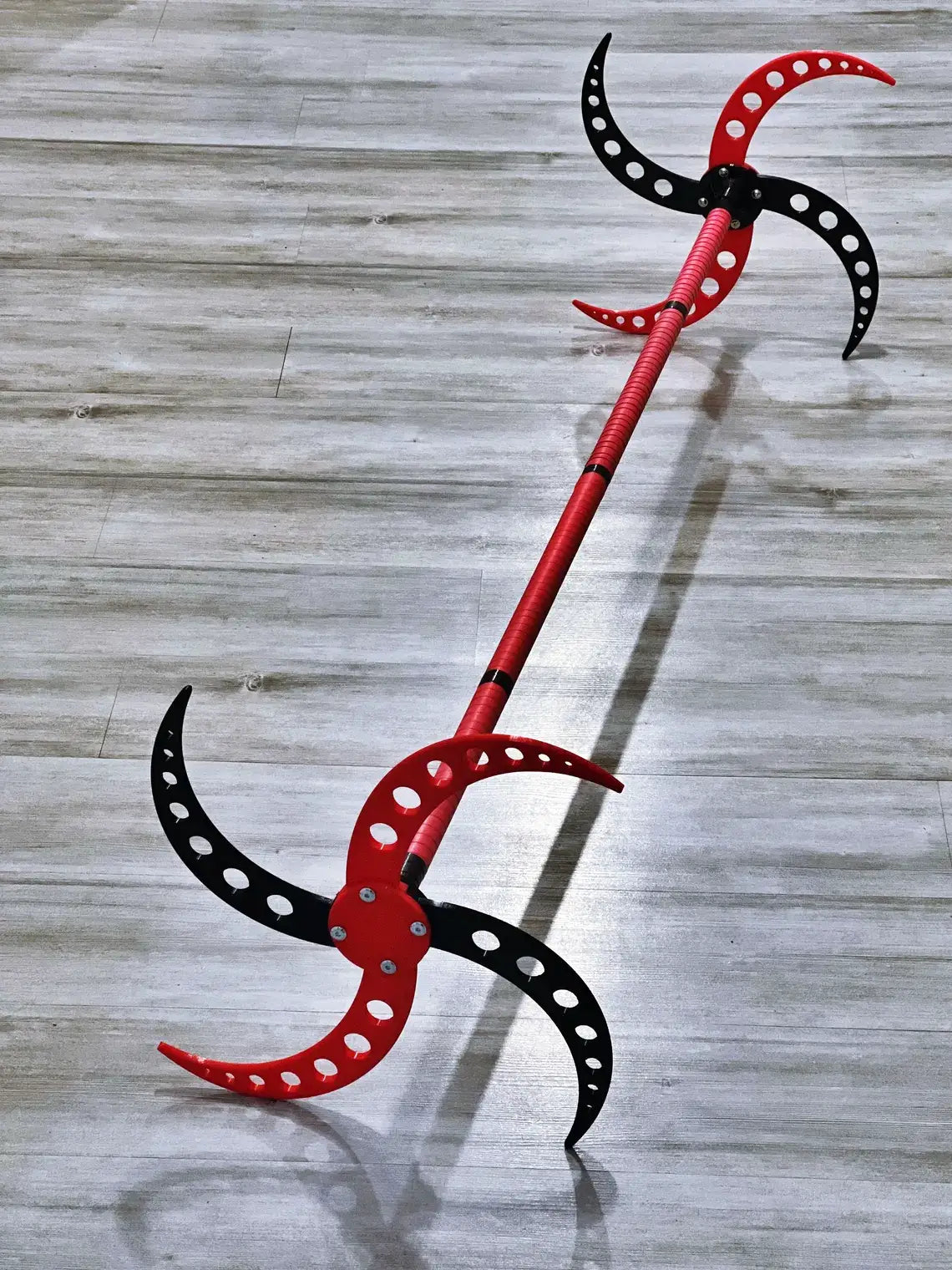 4 Claws Dragon Staff