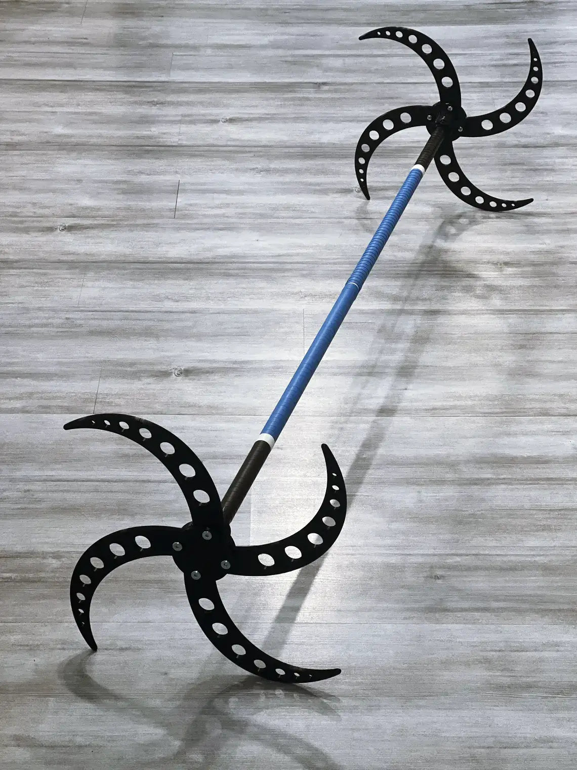 4 Claws Dragon Staff